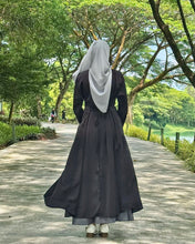 Load image into Gallery viewer, Ever dress in black
